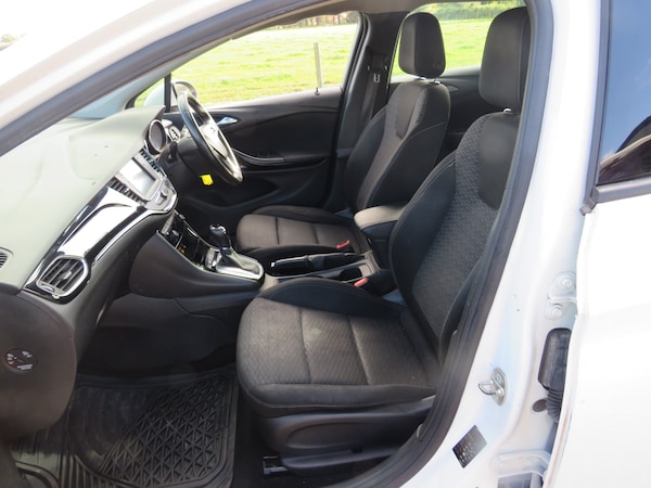 Used Vauxhall Astra 2019 for sale - 76027759: Photo 12