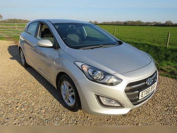 Hyundai i30 feature image