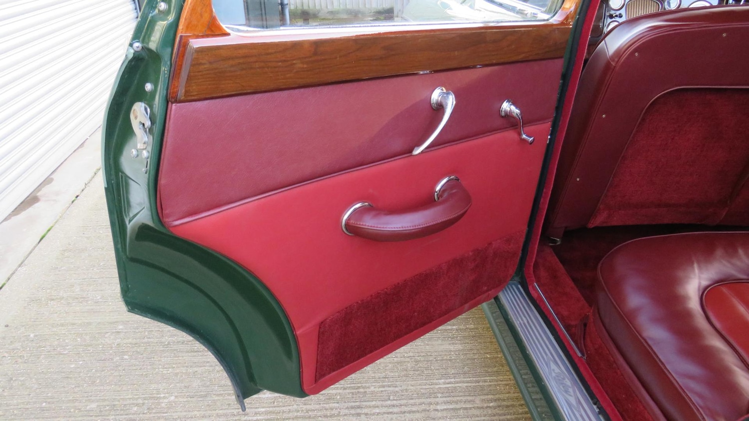 Vehicle 76