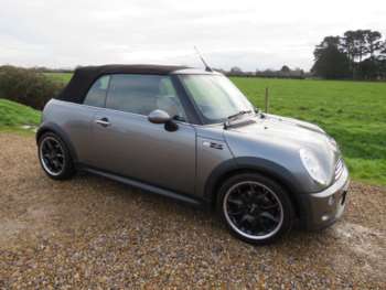 Used MINI Convertible 2005 for sale - 73389692: Photo