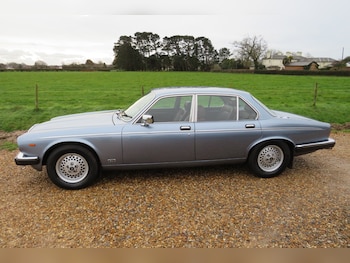 Used Daimler Series III undefined for sale - 76897153: Photo