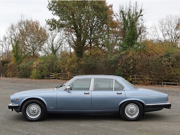 Used Daimler Series III undefined for sale - 76897153: Photo