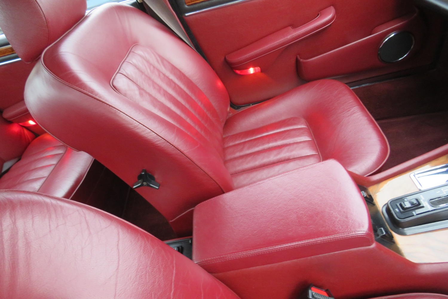 Used Daimler Series III 2020 for sale - 76897153: Photo 73