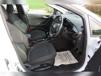 Used Ford Fiesta 2018 for sale - 77581014: Photo