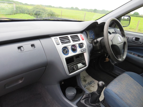 Used Honda HR-V 2000 for sale - 70976733: Photo 19