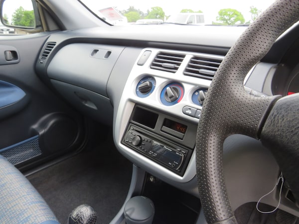 Used Honda HR-V 2000 for sale - 70976733: Photo 25