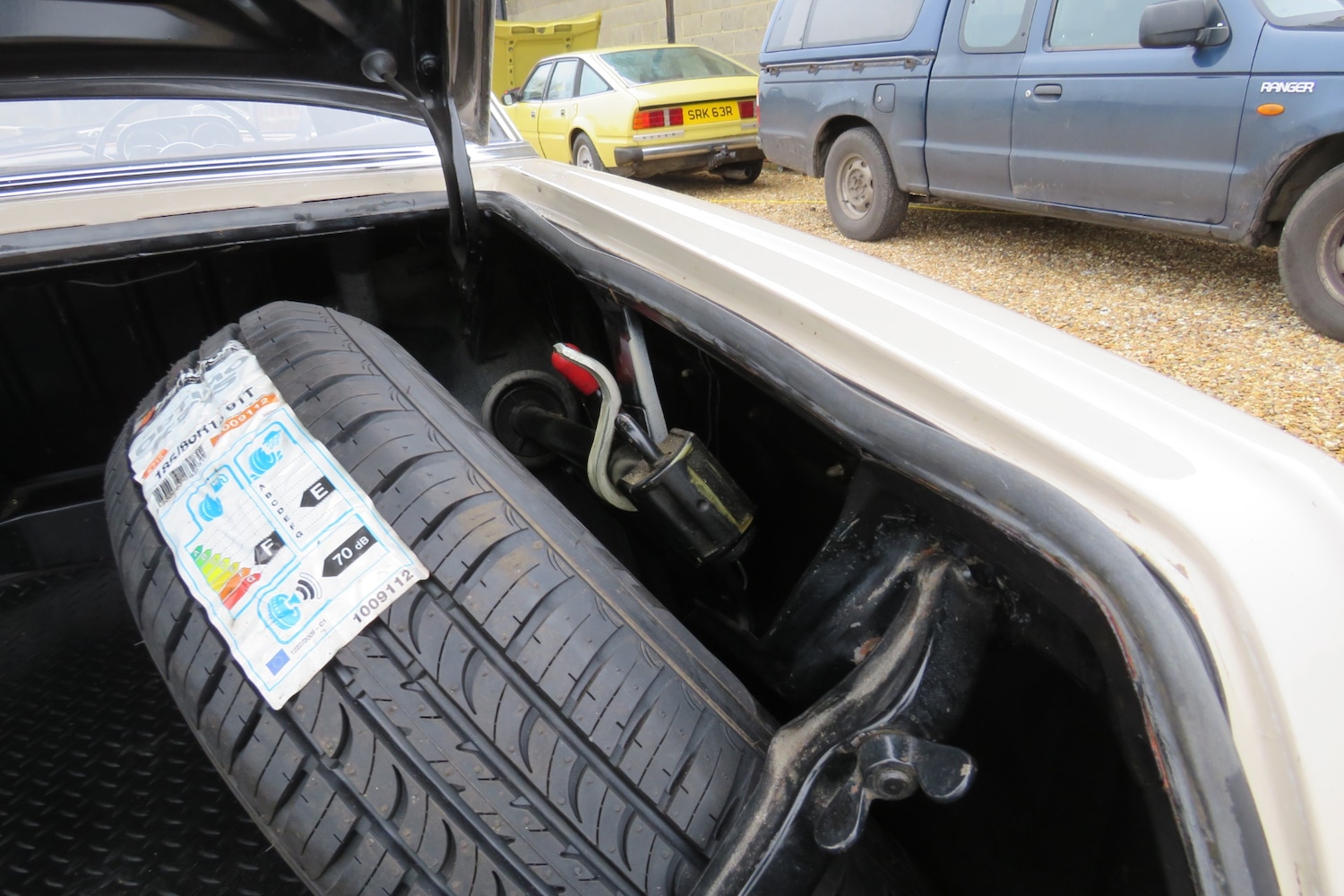 Used Mercedes-Benz 250 1967 for sale - 76922121: Photo 11