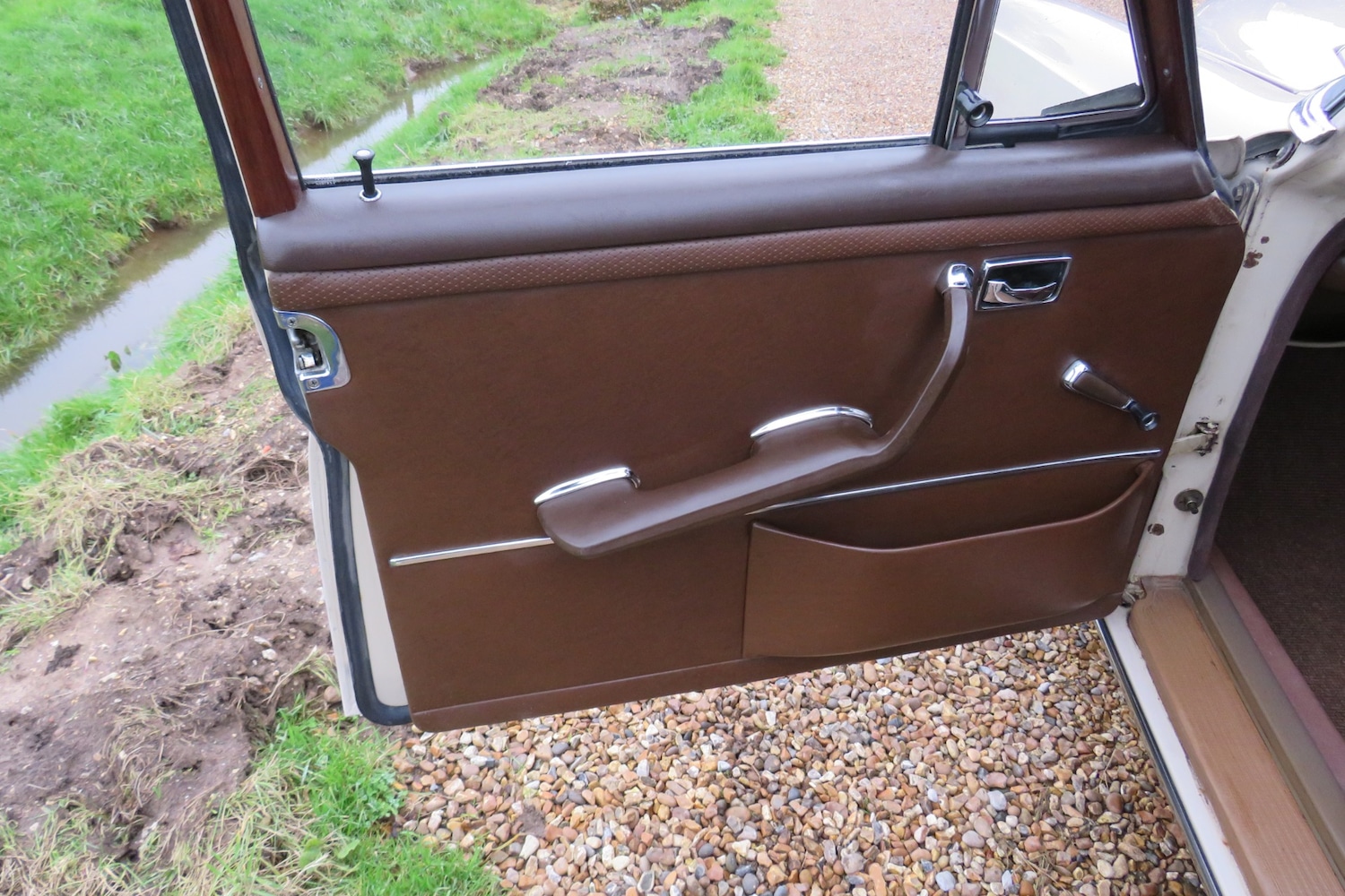 Used Mercedes-Benz 250 1967 for sale - 76922121: Photo 42