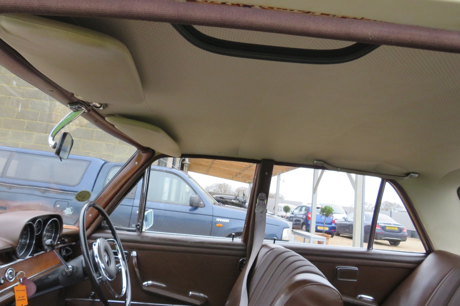 Used Mercedes-Benz 250 1967 for sale - 76922121: Photo 44