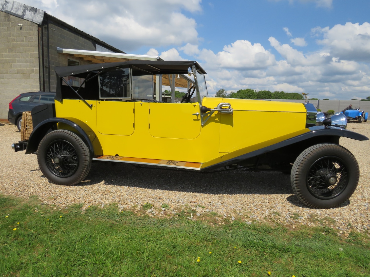 Vehicle 21