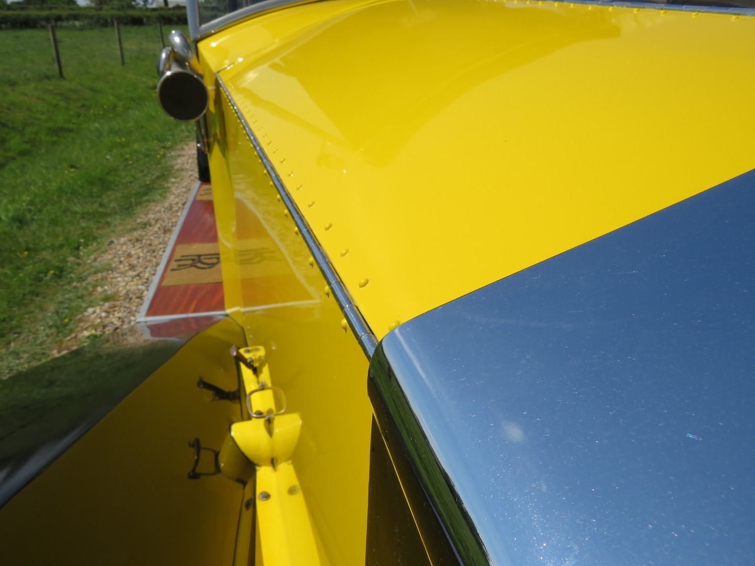 Vehicle 47