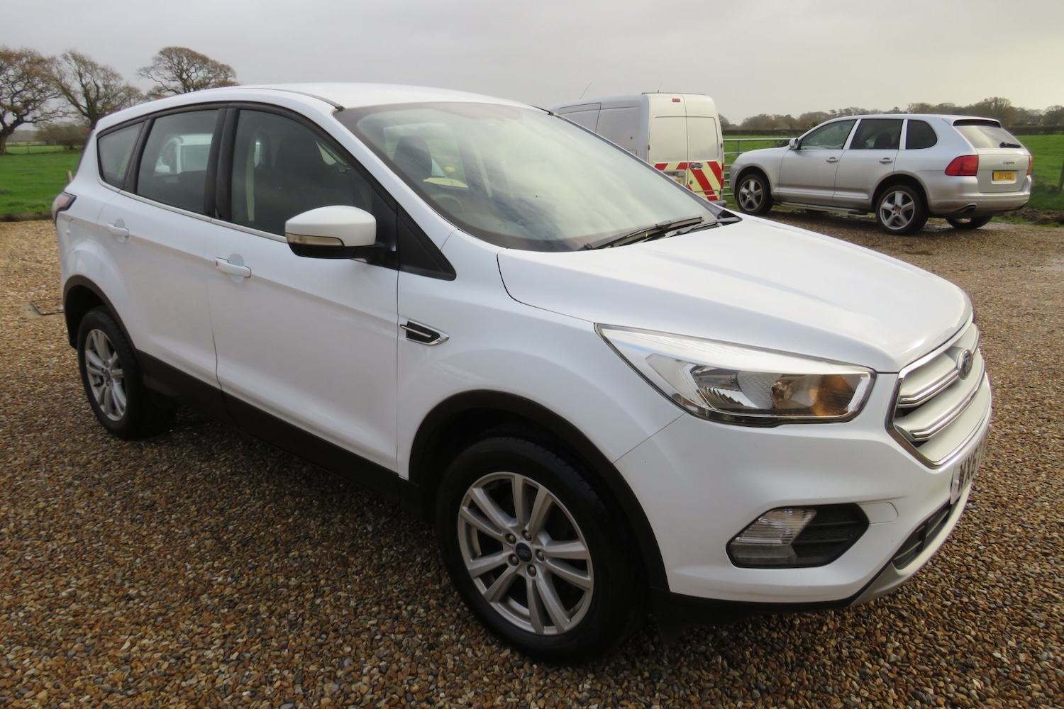 Used Ford Kuga 2017 for sale - 76845096: Photo 2
