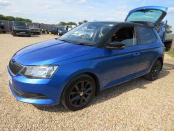 Used Skoda Fabia 2015 for sale - 74707408: Photo