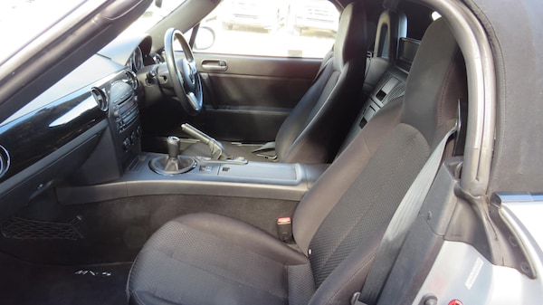 Used Mazda MX-5 2006 for sale - 62601569: Photo 5