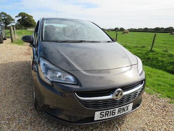 Used Vauxhall Corsa 2016 for sale - 75918058: Photo 2