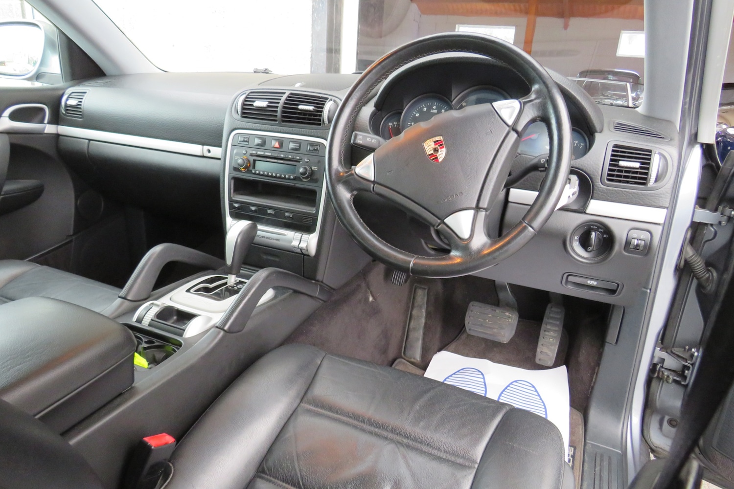 Used Porsche Cayenne 2004 for sale - 77635780: Photo 15