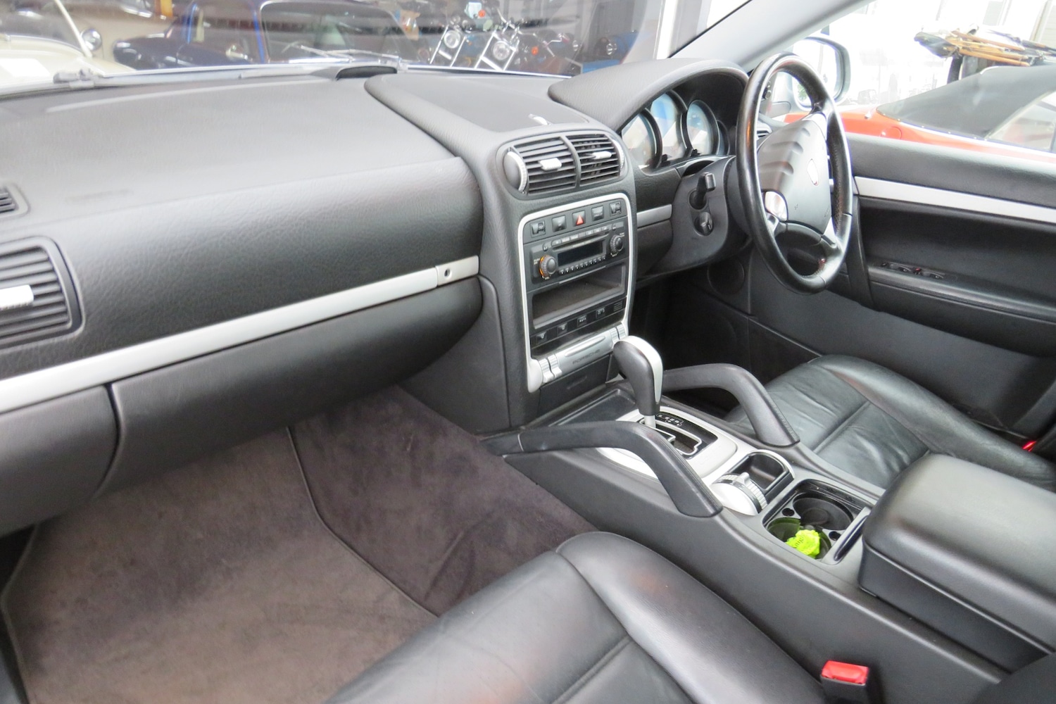 Used Porsche Cayenne 2004 for sale - 77635780: Photo 23