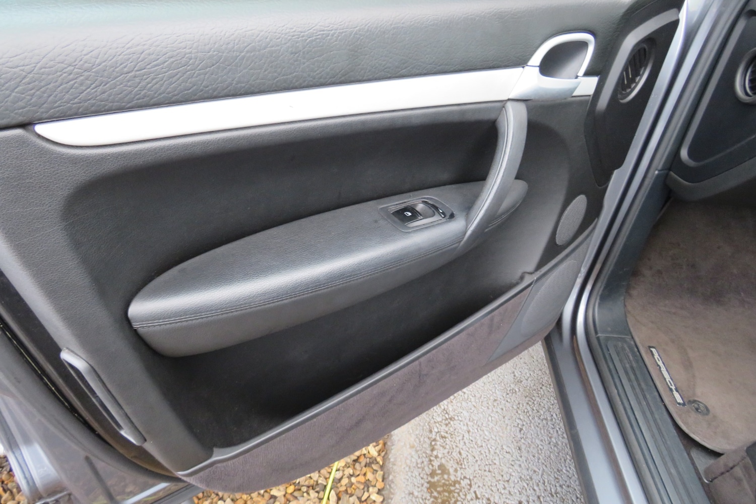 Used Porsche Cayenne 2004 for sale - 77635780: Photo 24