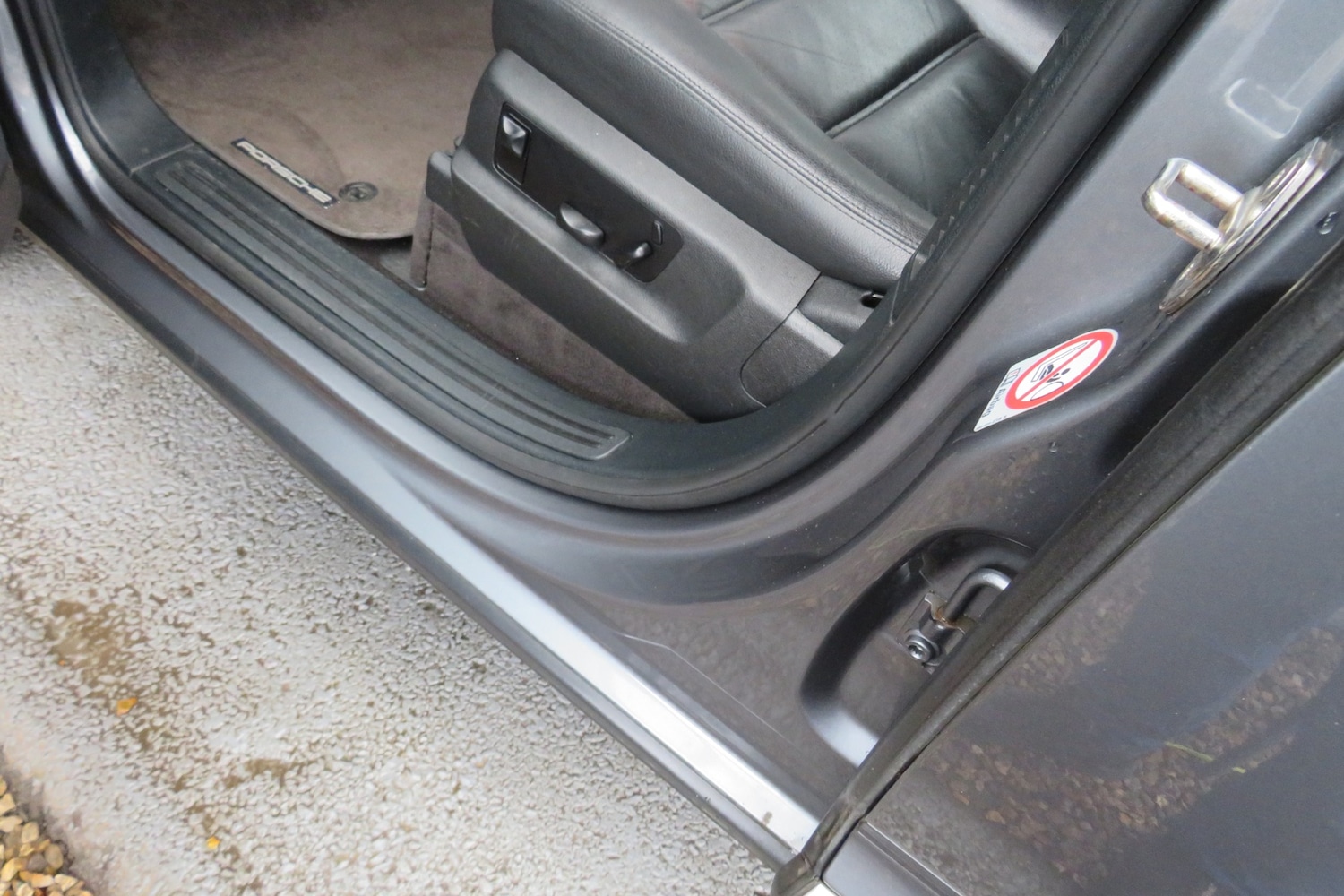 Used Porsche Cayenne 2004 for sale - 77635780: Photo 26