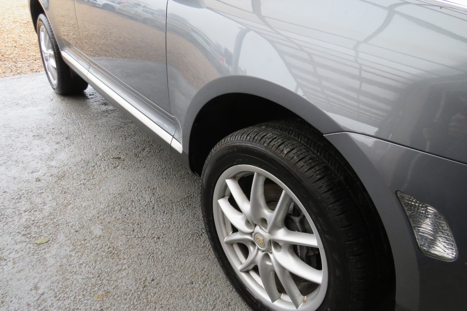 Used Porsche Cayenne 2004 for sale - 77635780: Photo 4