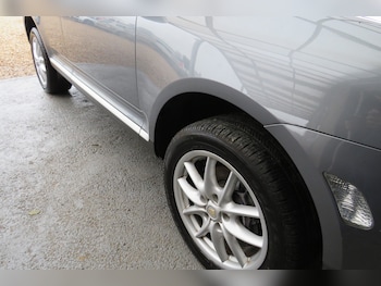 Used Porsche Cayenne 2004 for sale - 77635780: Photo