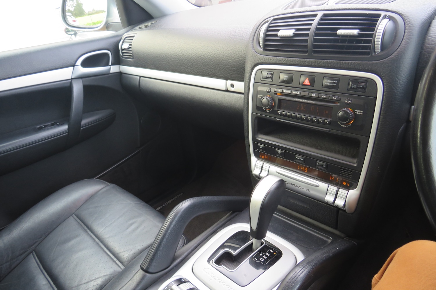 Used Porsche Cayenne 2004 for sale - 77635780: Photo 66