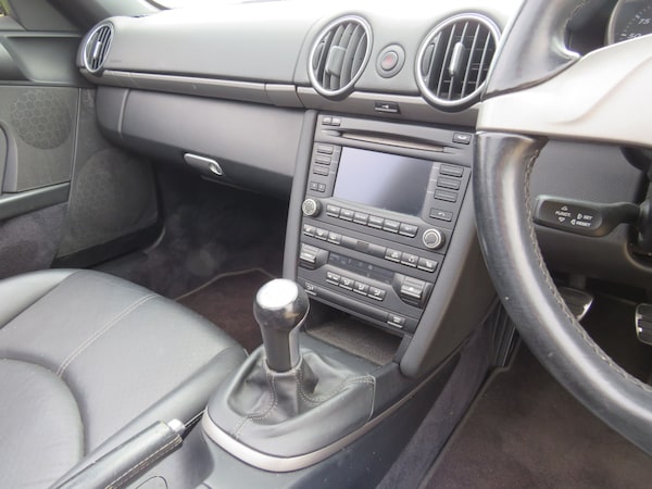 Used Porsche Boxster 2009 for sale - 74733072: Photo 2