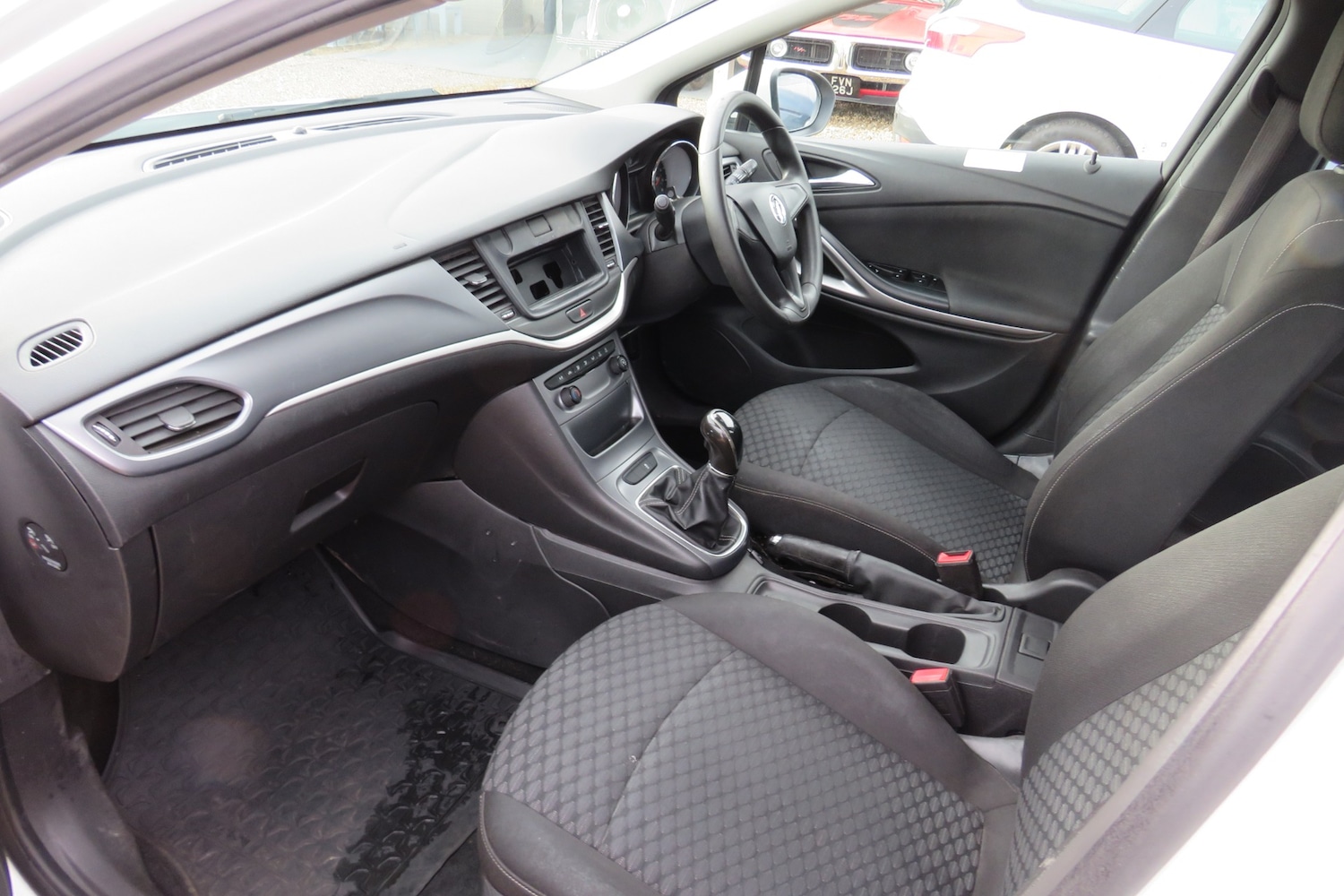 Used Vauxhall Astra 2018 for sale - 76831101: Photo 28
