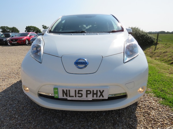 Used Nissan Leaf 2015 for sale - 75010177: Photo 2