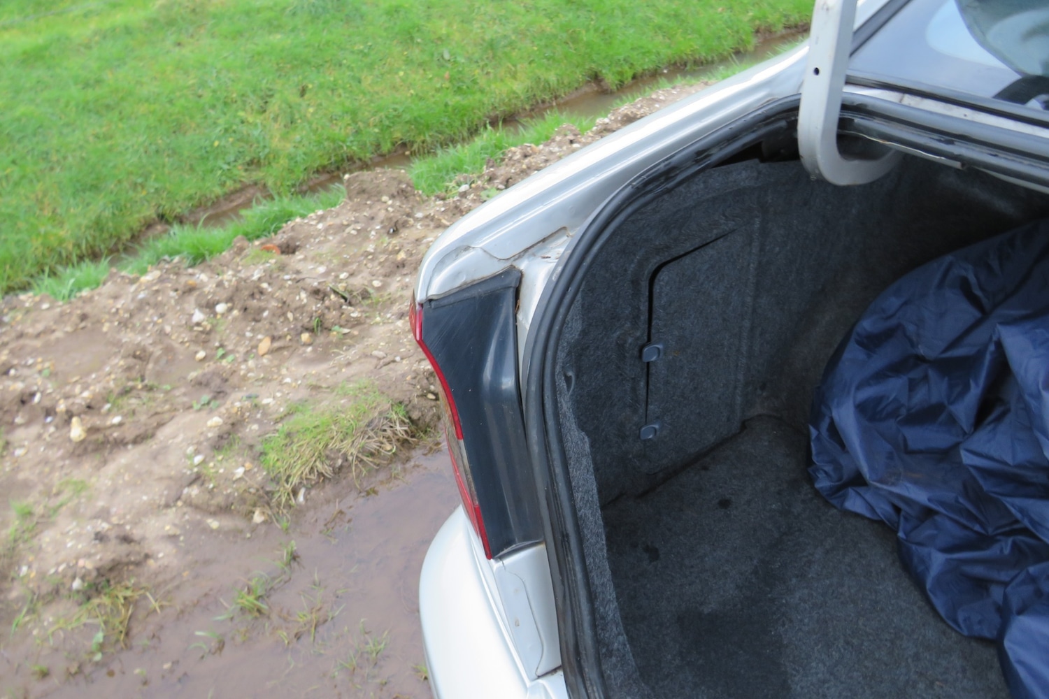 Used Subaru Legacy 2000 for sale - 77417065: Photo 29