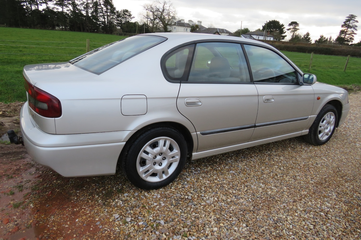 Used Subaru Legacy 2000 for sale - 77417065: Photo 5