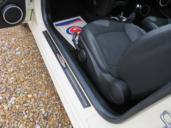 Used MINI Roadster 2012 for sale - 73246792: Photo 22