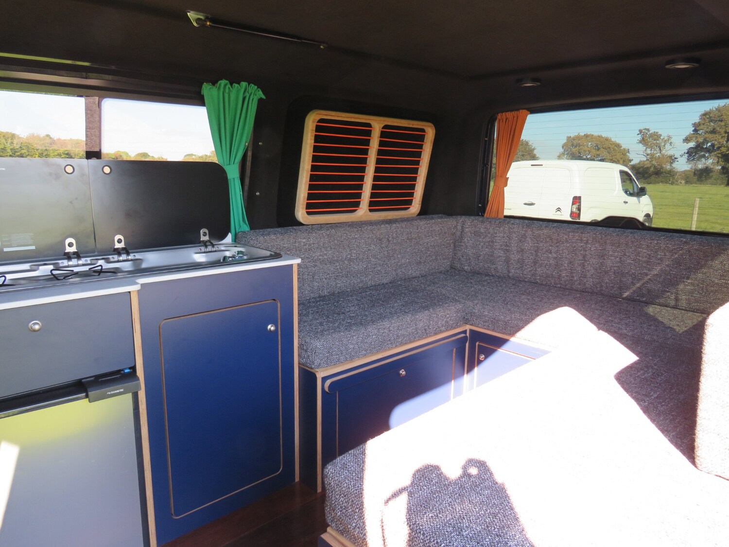 Used Volkswagen Transporter 2018 for sale - 76113851: Photo 16