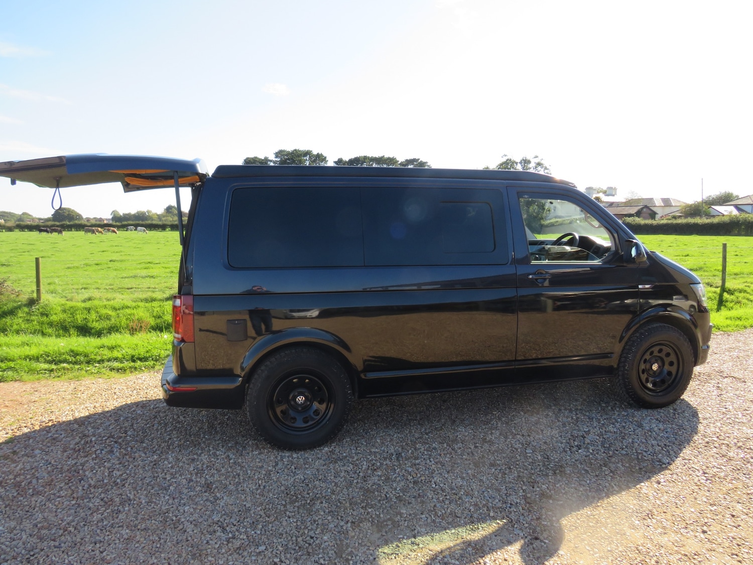 Used Volkswagen Transporter 2018 for sale - 76113851: Photo 8