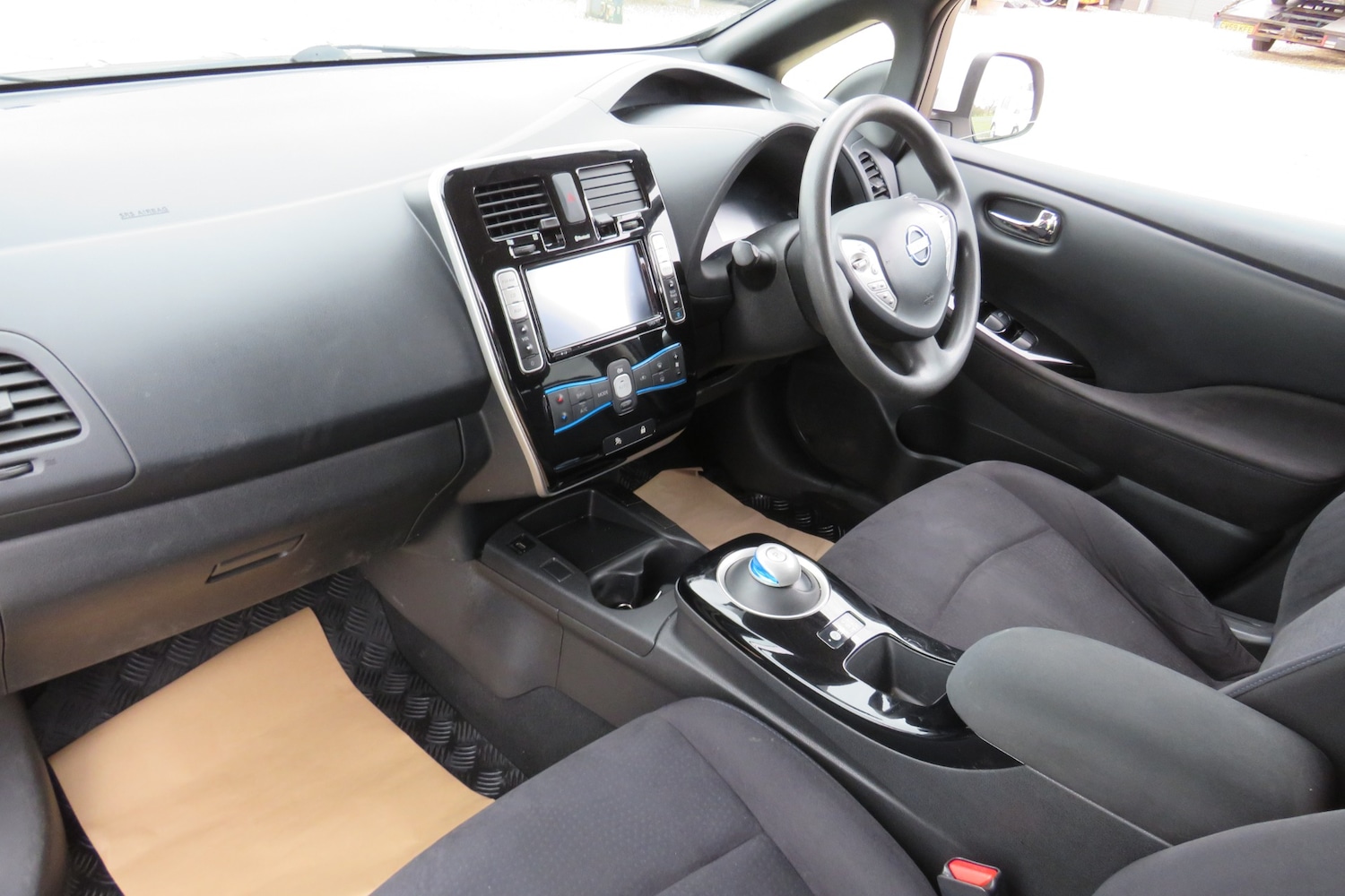 Used Nissan Leaf 2015 for sale - 78094760: Photo 15