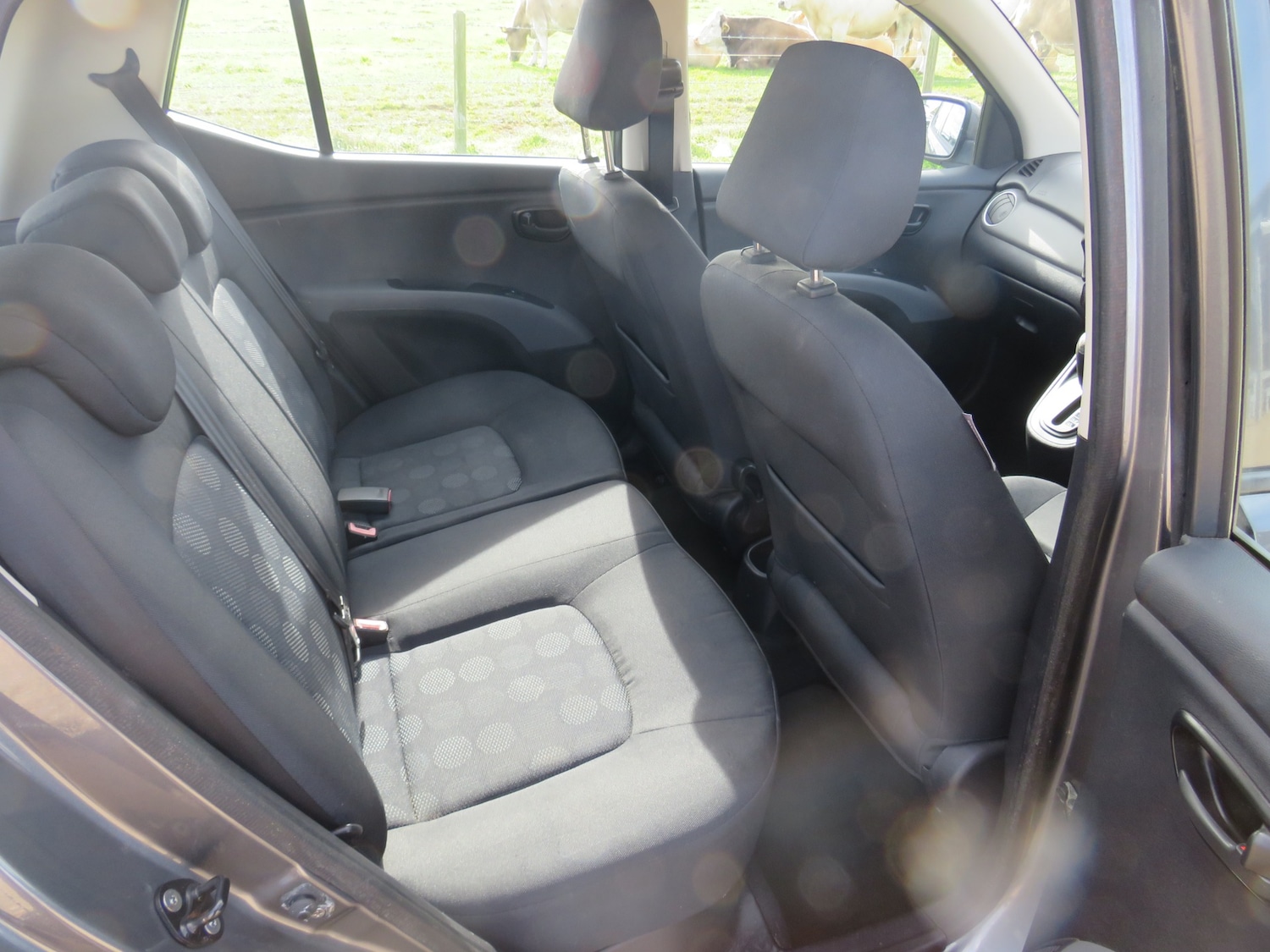 Used Hyundai i10 2009 for sale - 76193348: Photo 13