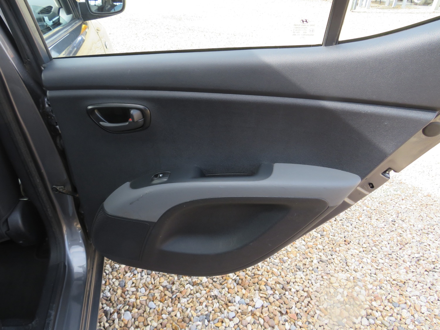 Used Hyundai i10 2009 for sale - 76193348: Photo 14
