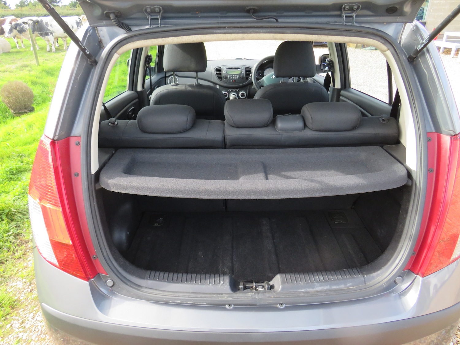 Used Hyundai i10 2009 for sale - 76193348: Photo 15