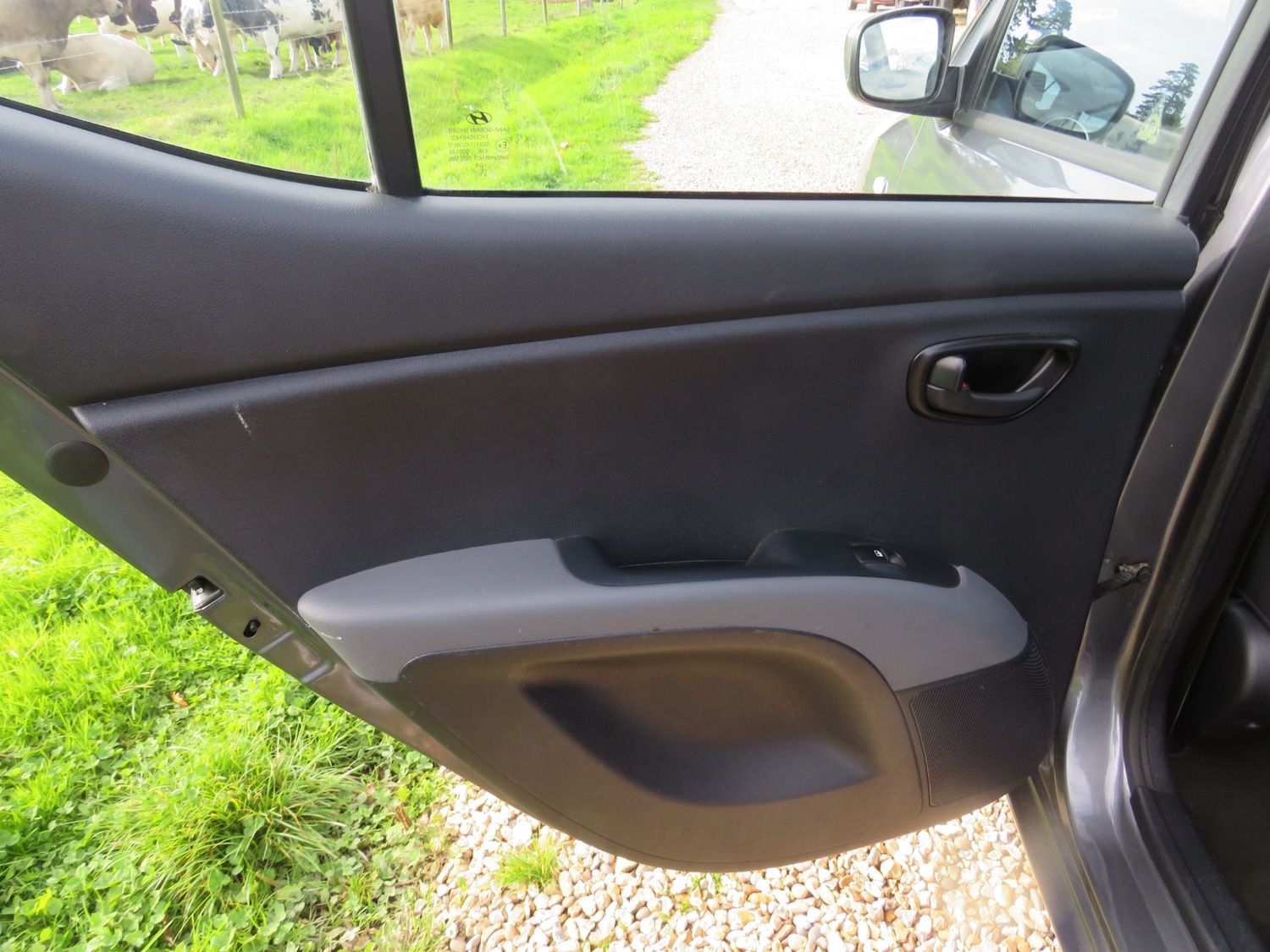Used Hyundai i10 2009 for sale - 76193348: Photo 18