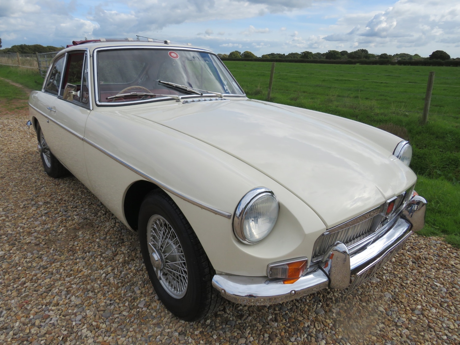 Used MG MGB GT 1966 for sale - 76018307: Photo 1