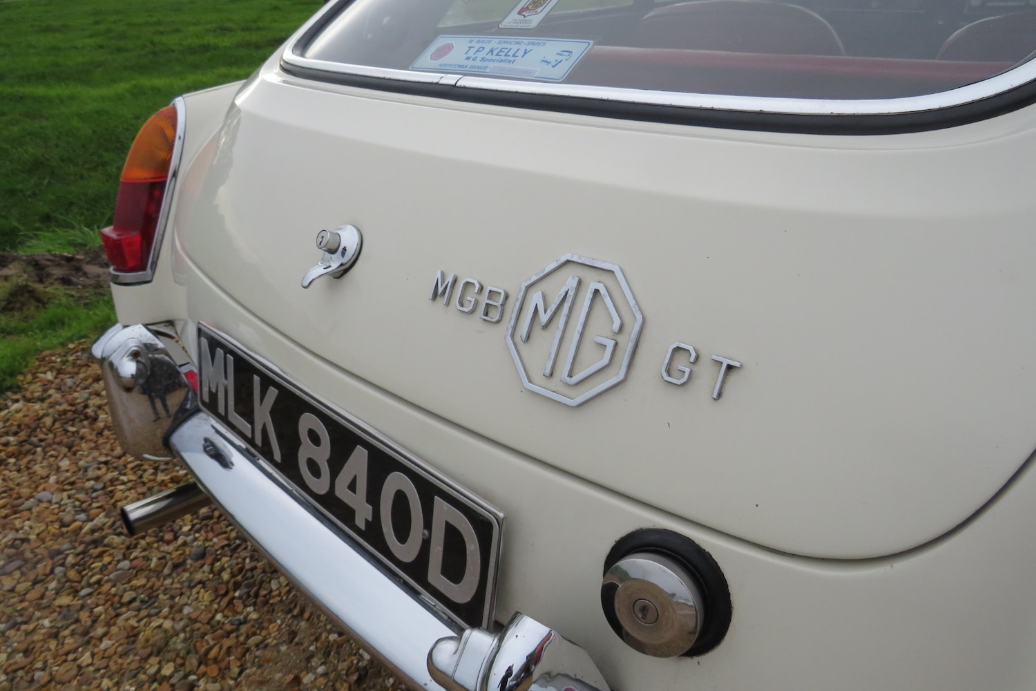 Used MG MGB GT 1966 for sale - 76018307: Photo 76