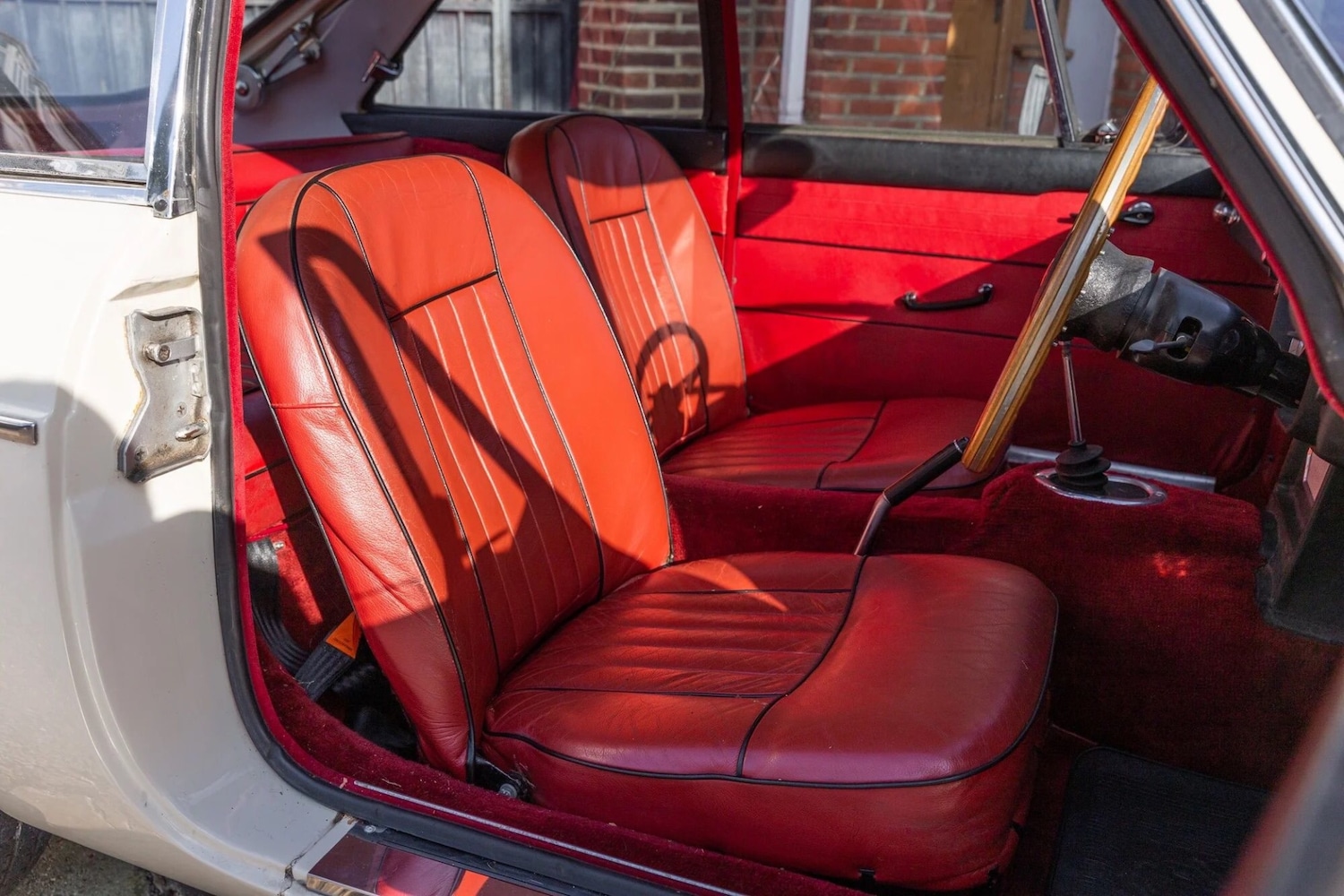 Used MG MGB GT 1966 for sale - 76018307: Photo 8