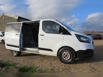 Used Ford Transit Custom 2018 for sale - 77012445: Photo