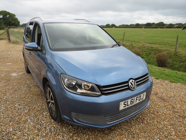 Used Volkswagen Touran 2011 for sale - 75760267: Photo 2