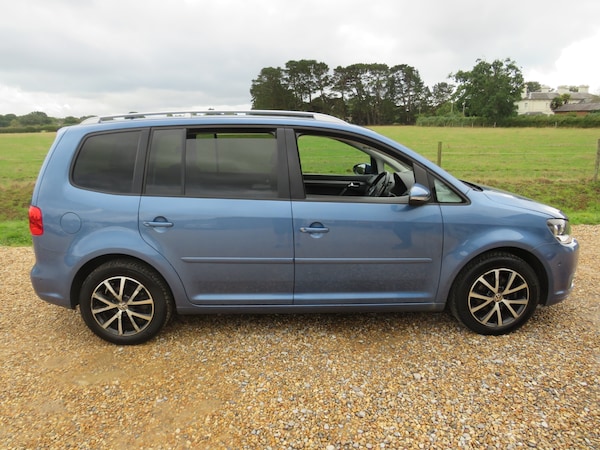 Used Volkswagen Touran 2011 for sale - 75760267: Photo 6