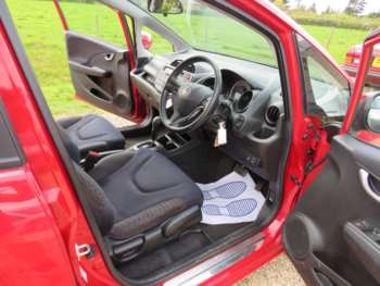 Used Honda Jazz 2015 for sale - 74370299: Photo