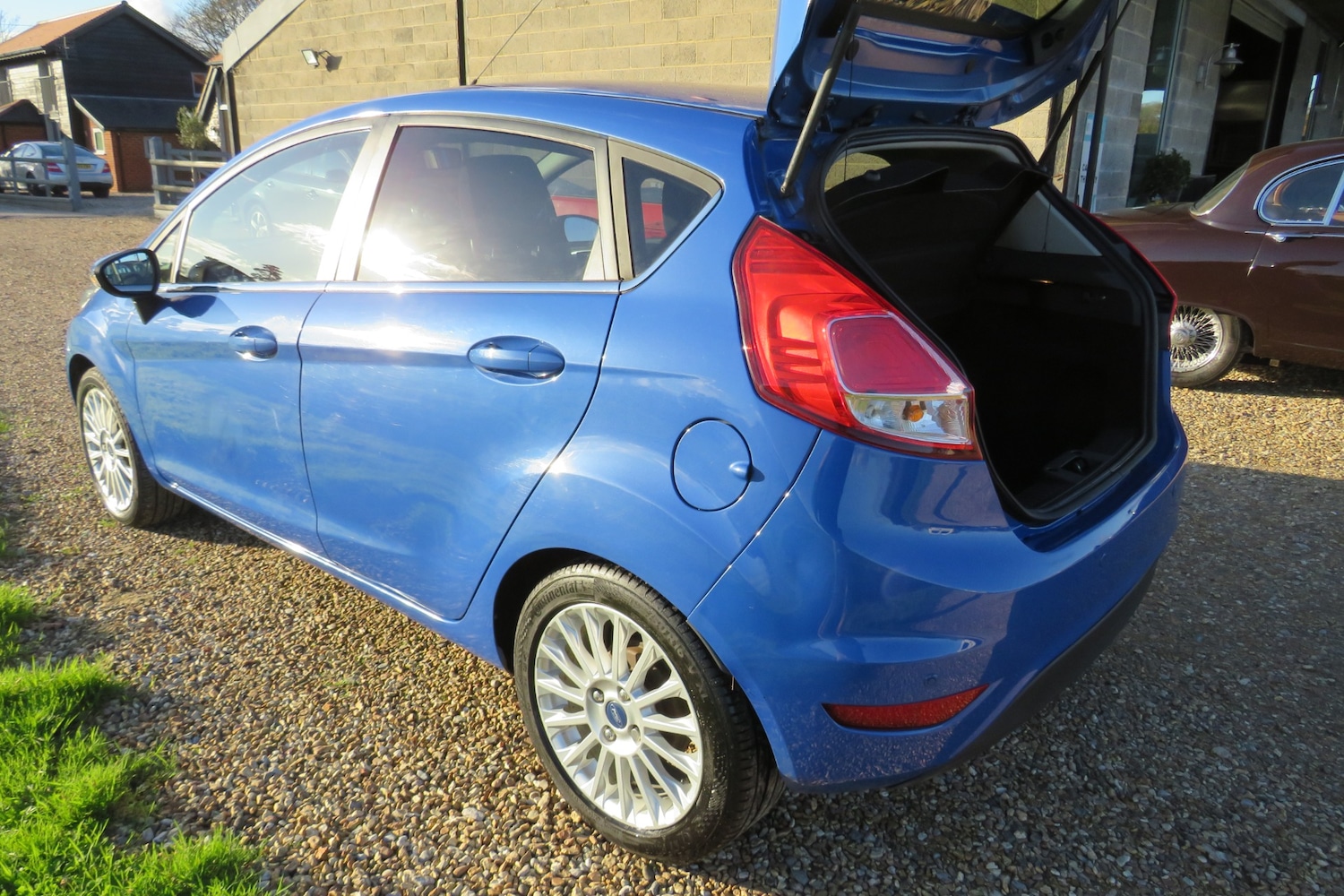 Used Ford Fiesta 2012 for sale - 76616601: Photo 12
