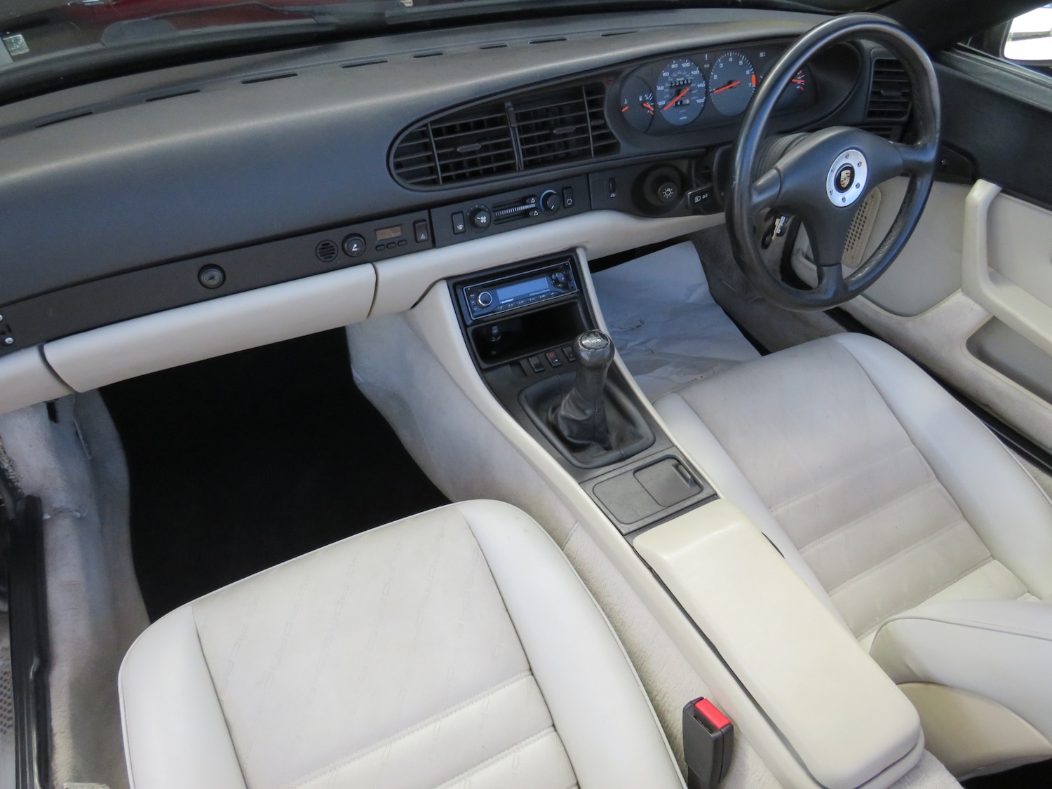 Used Porsche 944 1989 for sale - 75932934: Photo 22