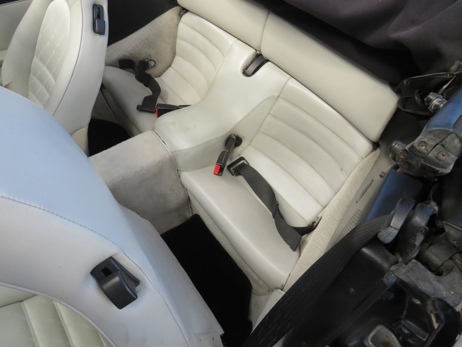 Used Porsche 944 1989 for sale - 75932934: Photo 25