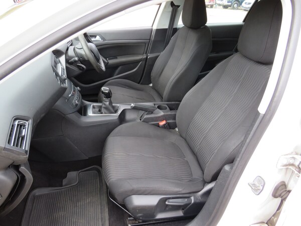 Used Peugeot 308 2017 for sale - 71883145: Photo 19